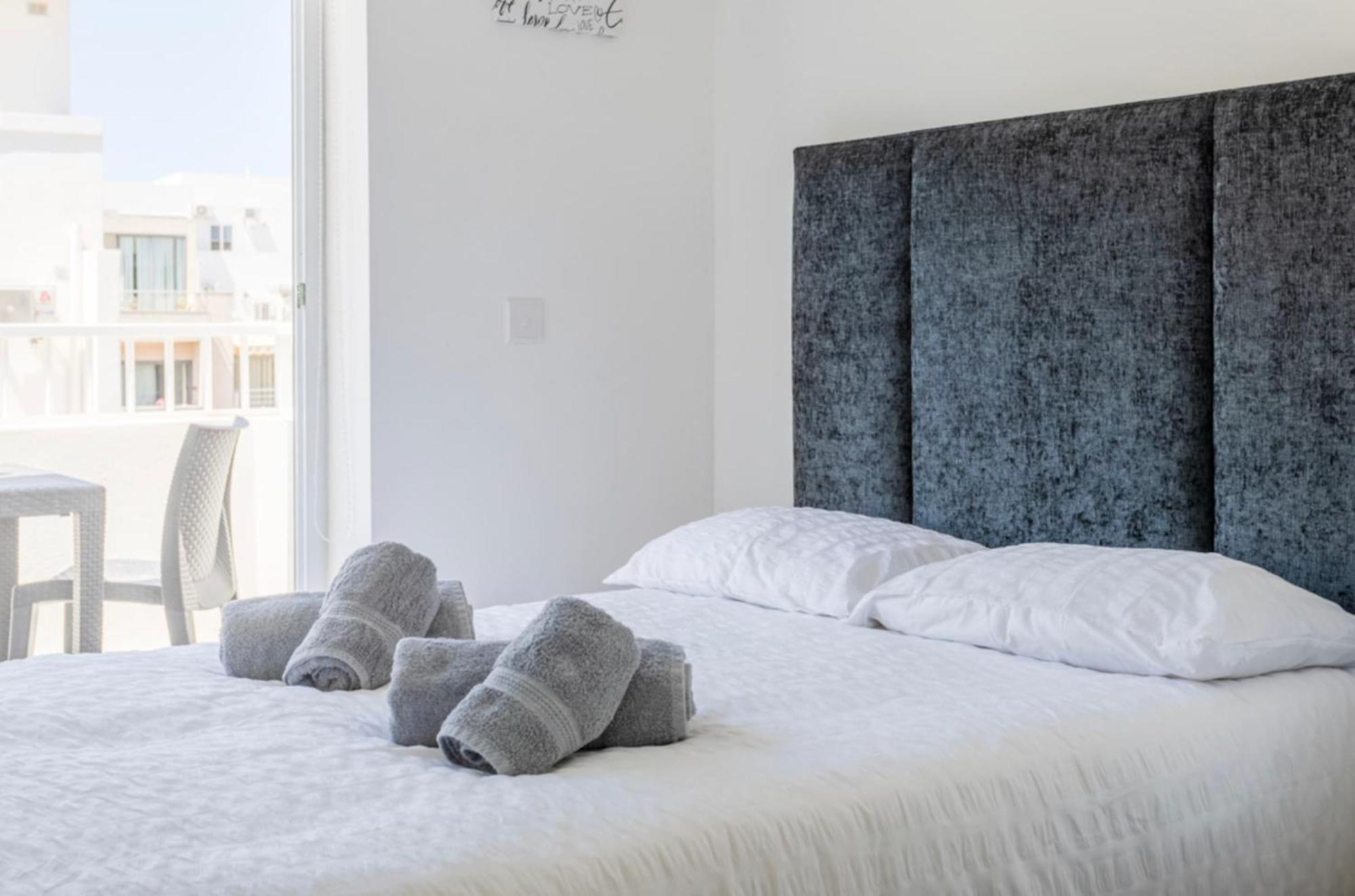 Saint Julian - Lovely Apartment With Terrace - Cityapartmentstay Saint Julian's Luaran gambar